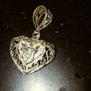 Heart lovebirds pendant